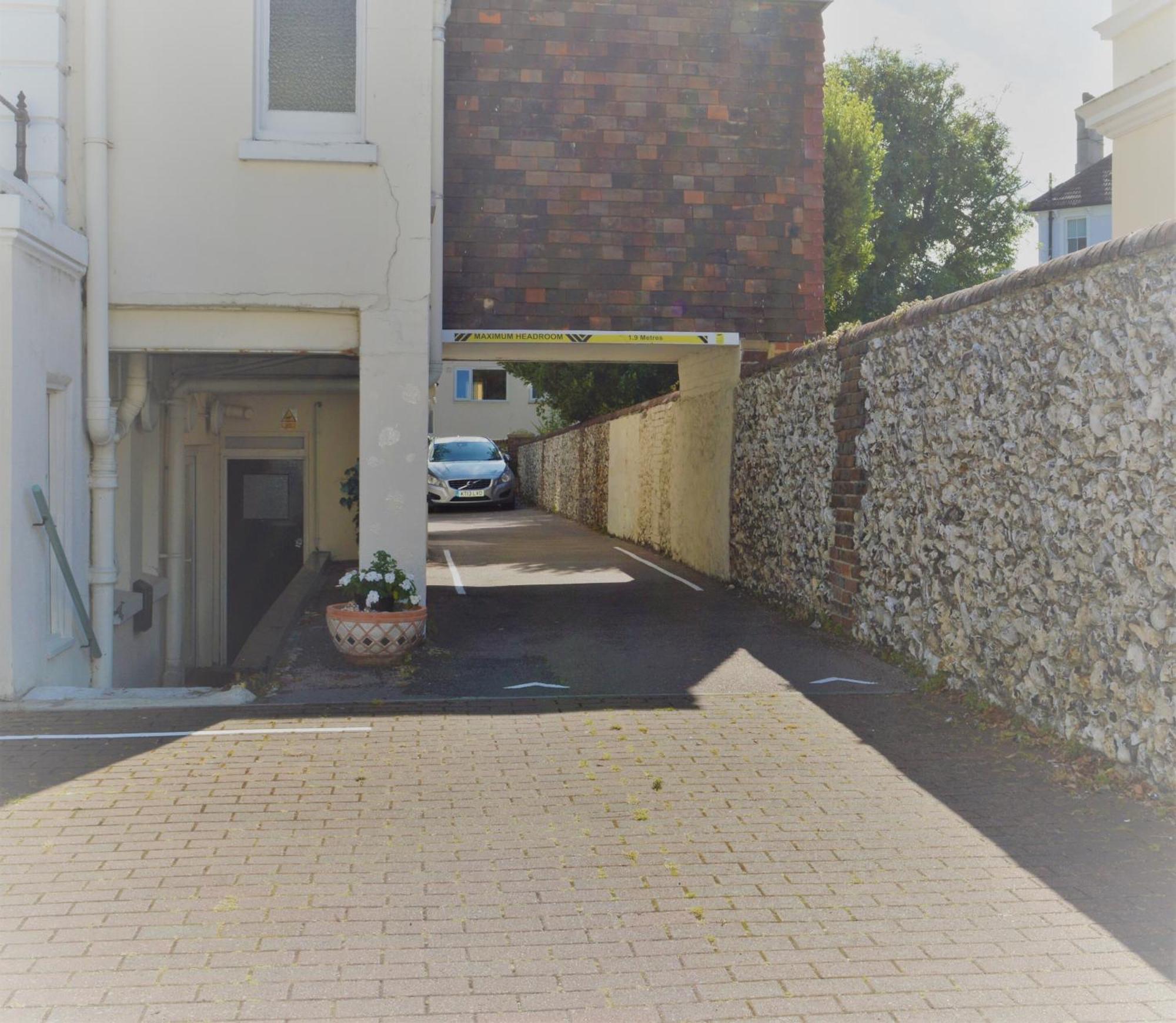 איסטבורן The Sheldon B&B - Free Private Parking מראה חיצוני תמונה