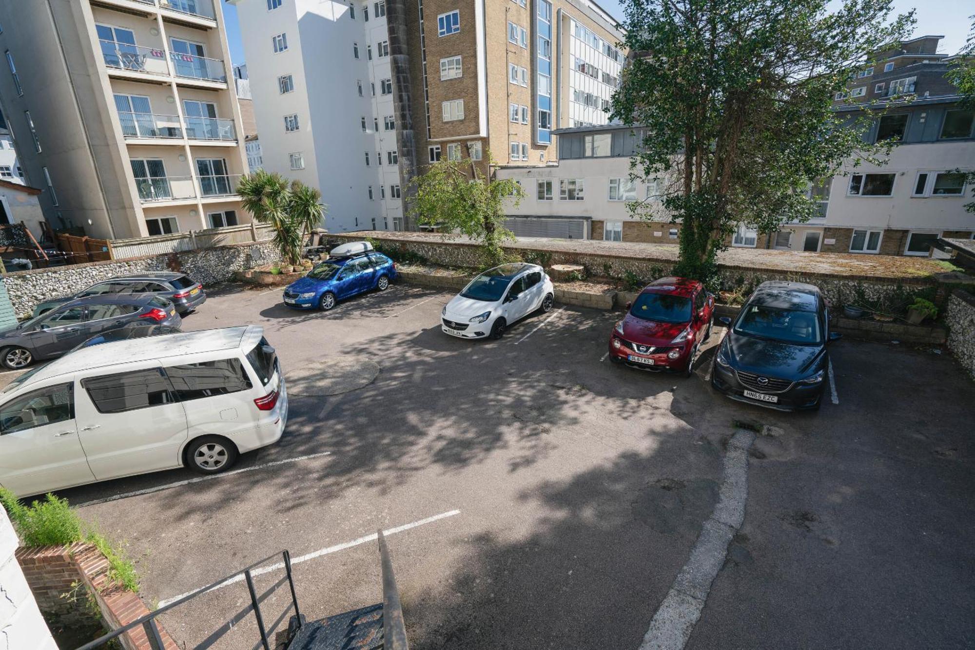 איסטבורן The Sheldon B&B - Free Private Parking מראה חיצוני תמונה